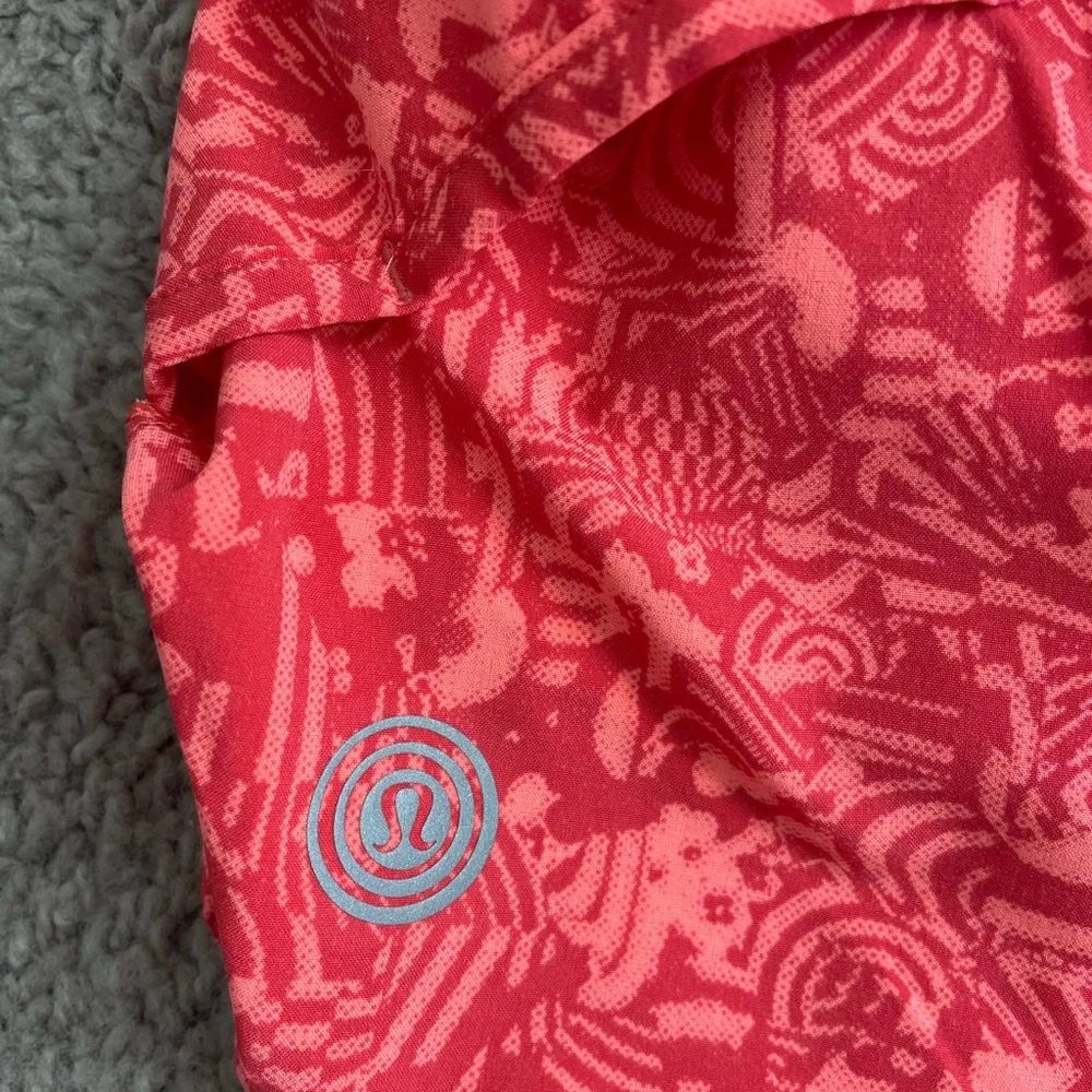 2021 lululemon seawheeze short - Picture 2 of 3